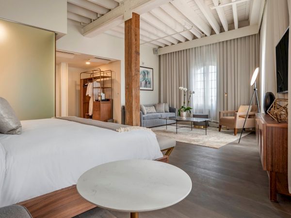 One11 Hotel